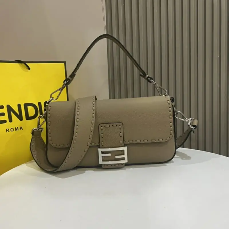 fendi aaa qualite mini sac a main pour femme s_1233043